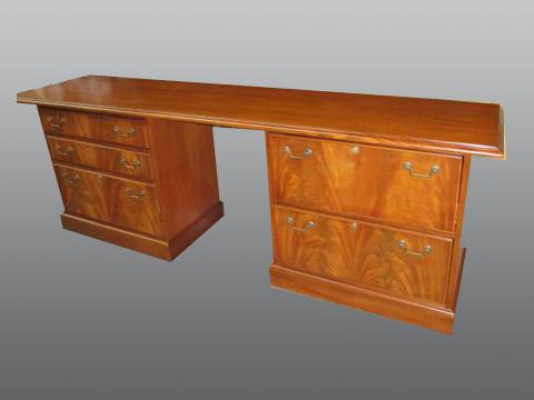 Traditional_credenza-refinish-residential